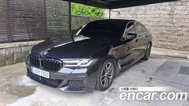 BMW 5 серии 2022