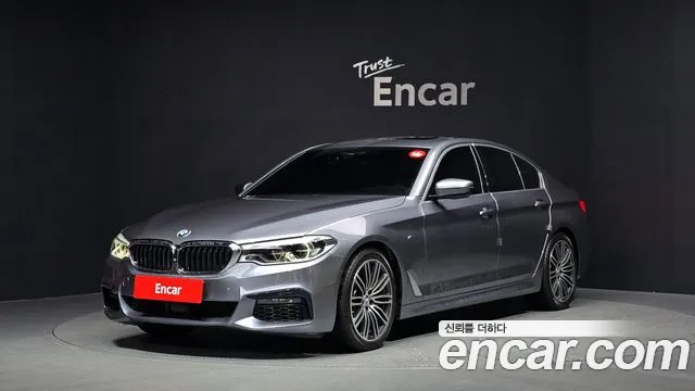 BMW 5 серии 2019