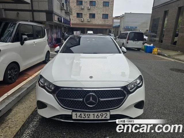 Mercedes-Benz E-Класс 2024