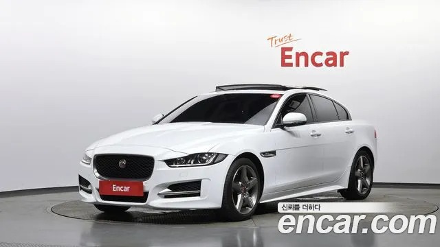 Jaguar XE 2019