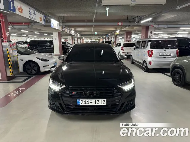 Audi S8 2020