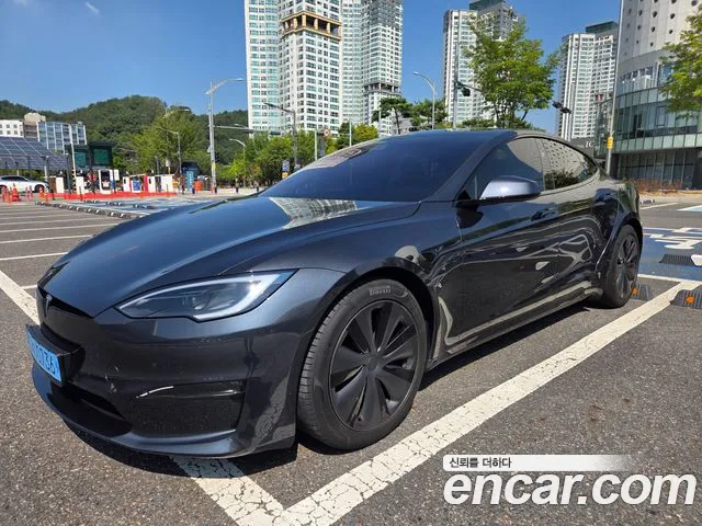 Tesla Model S 2023