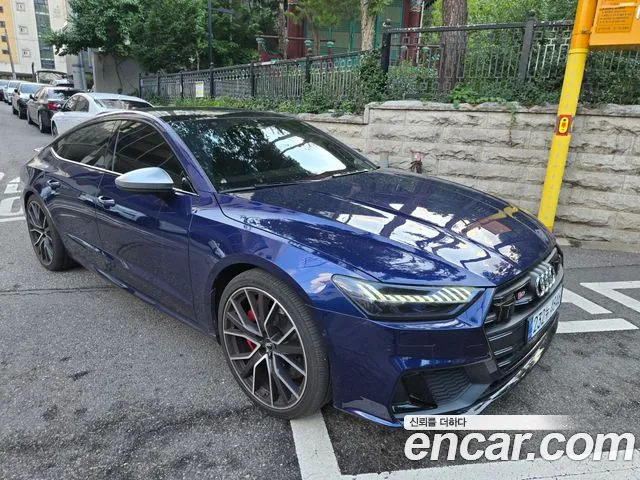 Audi S7 2021