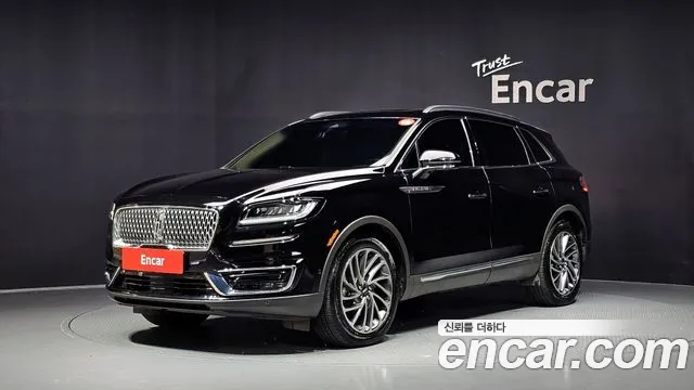 Lincoln Nautilus 2019