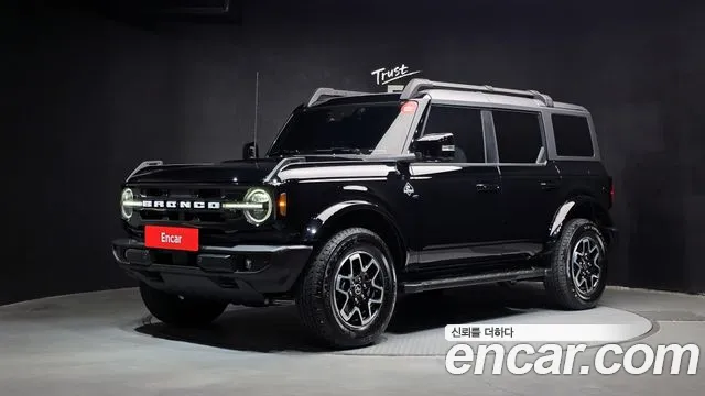Ford Bronco 2023