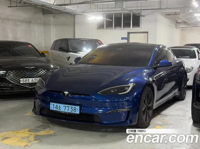 Tesla Model S 2023