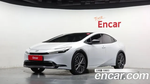 Toyota Prius 2026