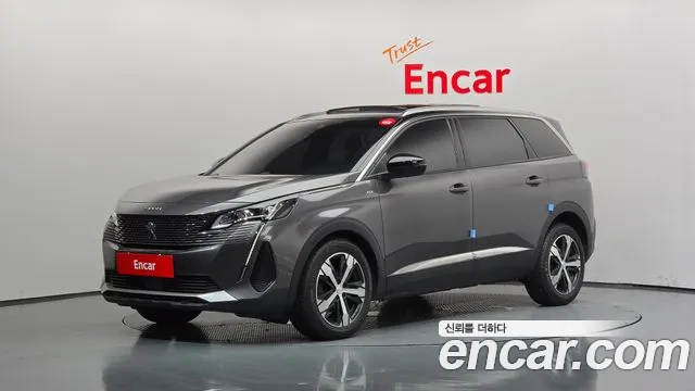 Peugeot 5008 2021
