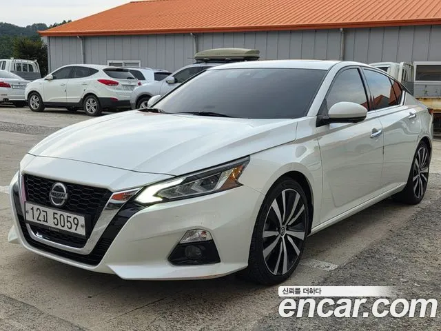 Nissan Altima 2019