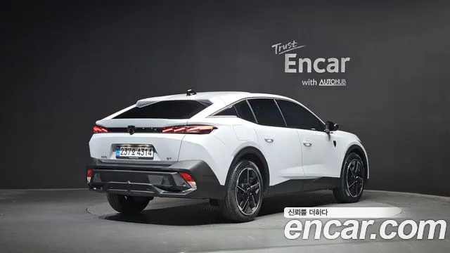 Peugeot 408 2025