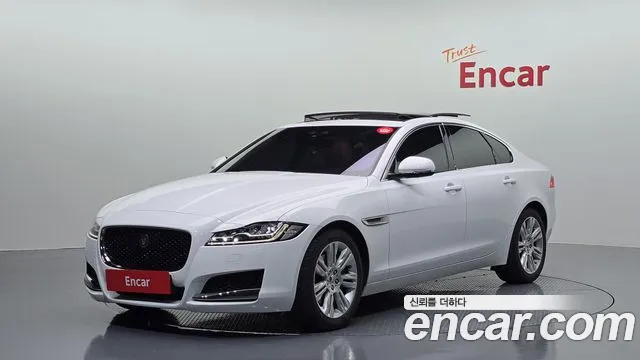 Jaguar XF 2020