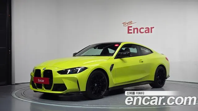 BMW M4 2025