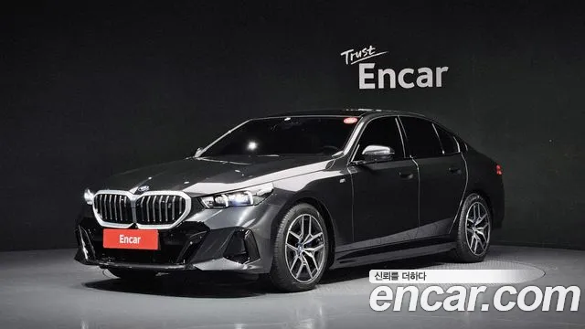 BMW i5 2024