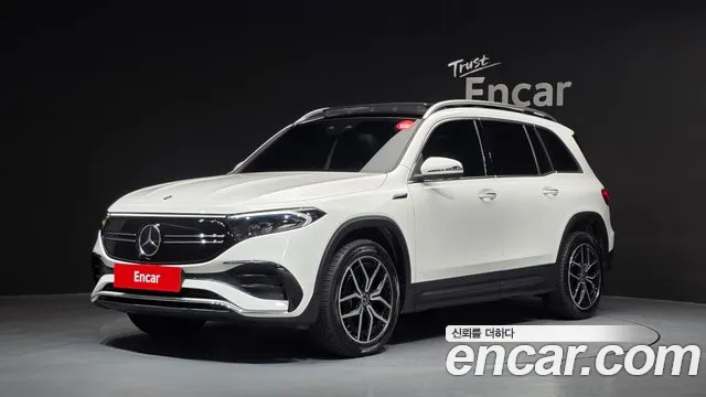 Mercedes-Benz EQB 2022