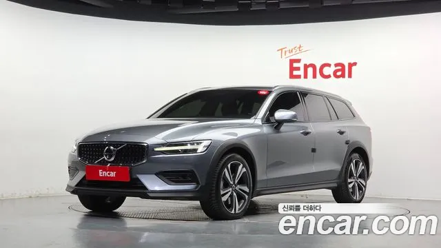 Volvo V60 2019