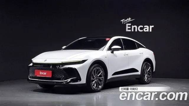 Toyota Crown 2024