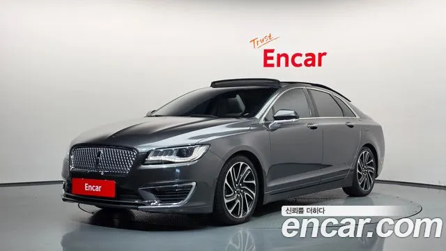Lincoln MKZ 2020