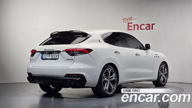 Maserati Levante 2023