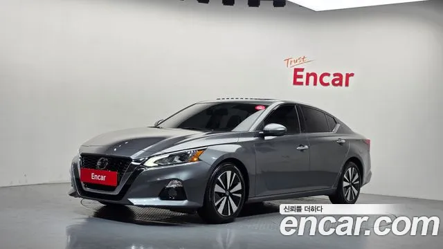 Nissan Altima 2019