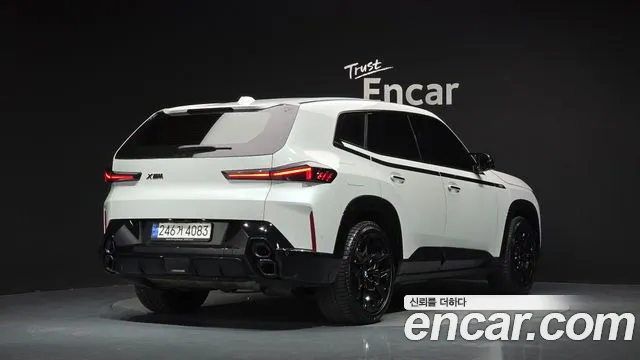BMW XM 2023