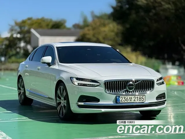 Volvo S90 2024