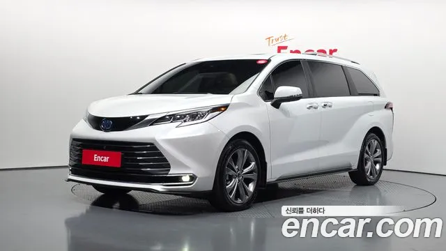 Toyota Sienna 2024