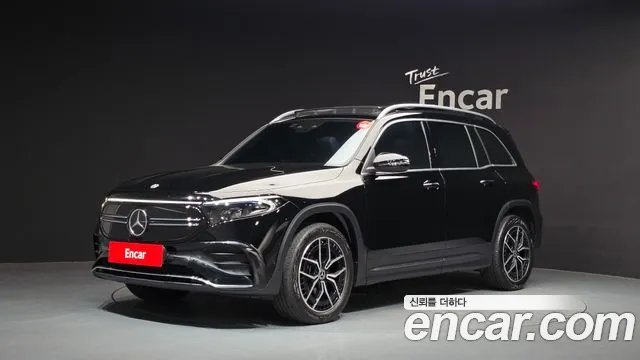 Mercedes-Benz EQB 2023