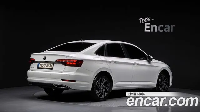 Volkswagen Jetta 2021