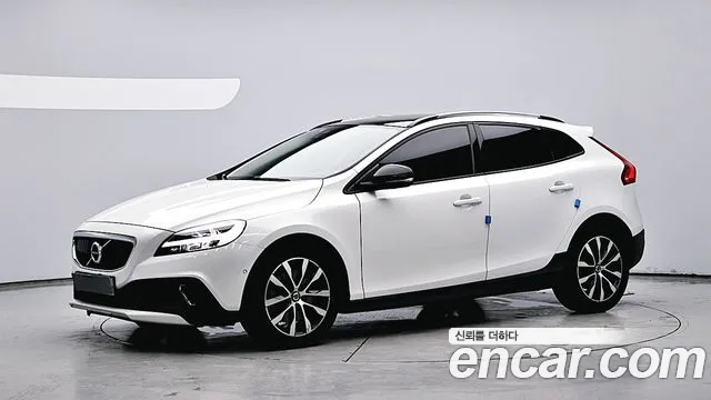 Volvo V40 2019