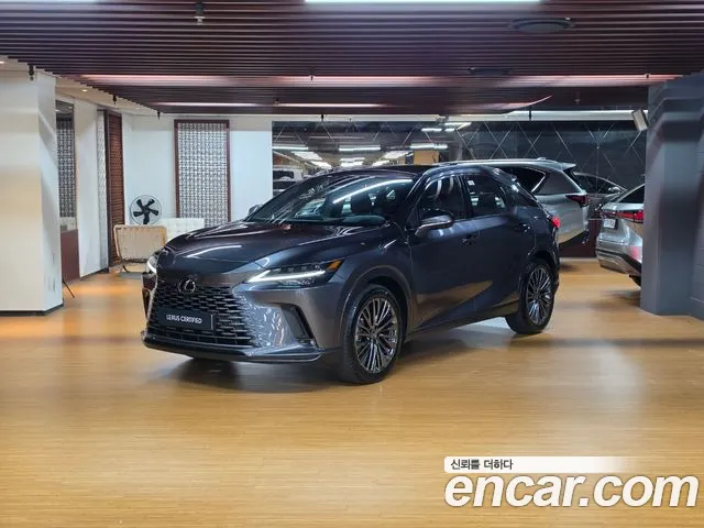 Lexus RX 2025