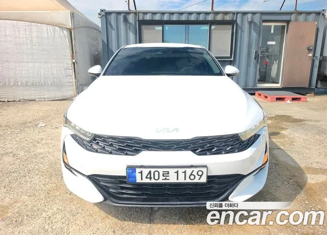 Kia K5 2023