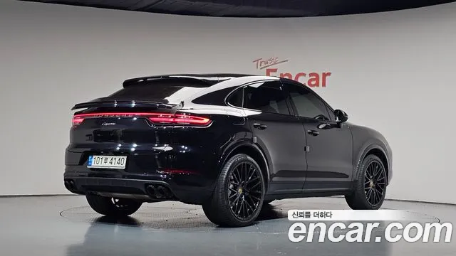 Porsche Cayenne 2021