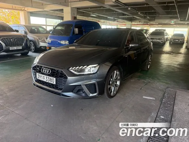 Audi A4 2023