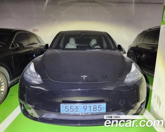 Tesla Model Y 2021