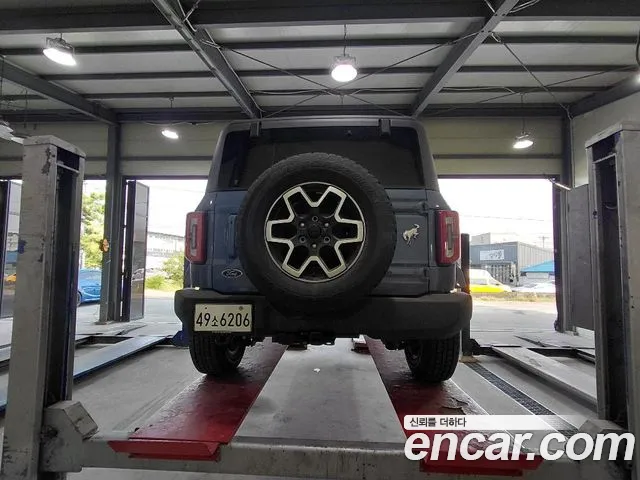 Ford Bronco 2023