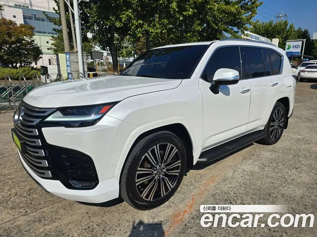 Lexus LX 2025
