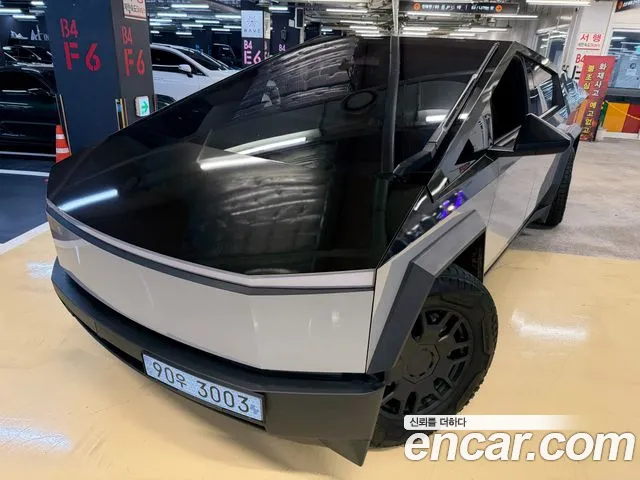Tesla Cybertruck 2024