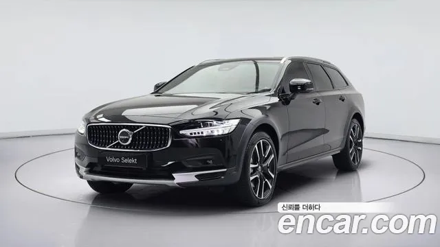 Volvo V90 2024