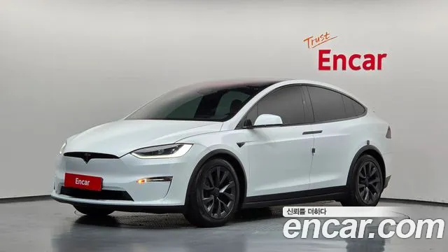 Tesla Model X 2025