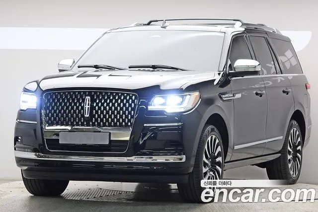 Lincoln Navigator 2023