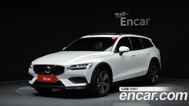 Volvo V60 2021
