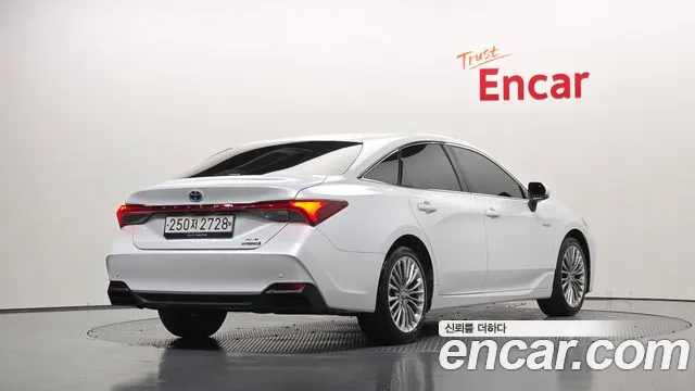 Toyota Avalon 2019
