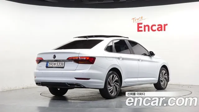 Volkswagen Jetta 2021