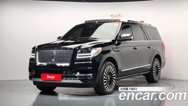 Lincoln Navigator 2021