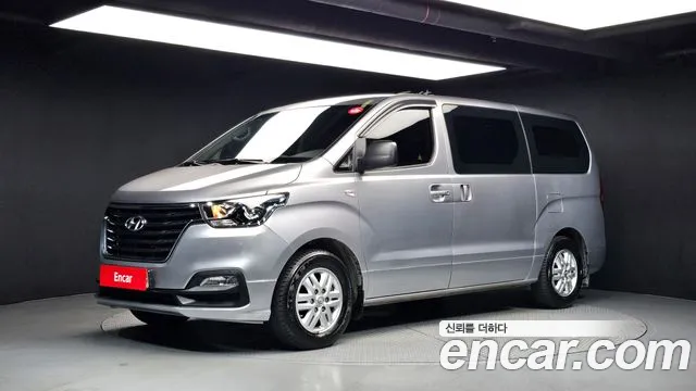 Hyundai Starex 2021
