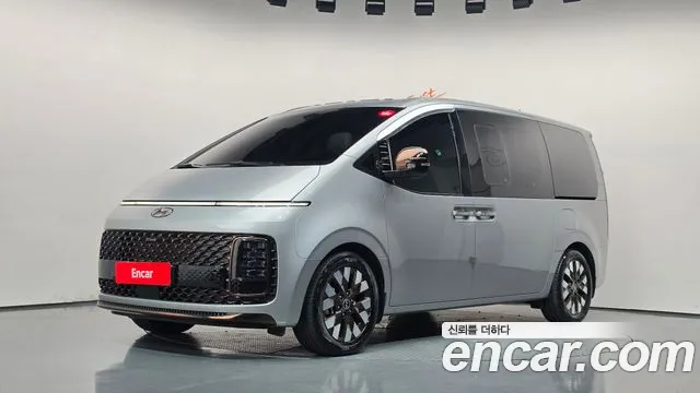 Hyundai Staria 2021