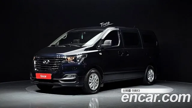 Hyundai Starex 2019