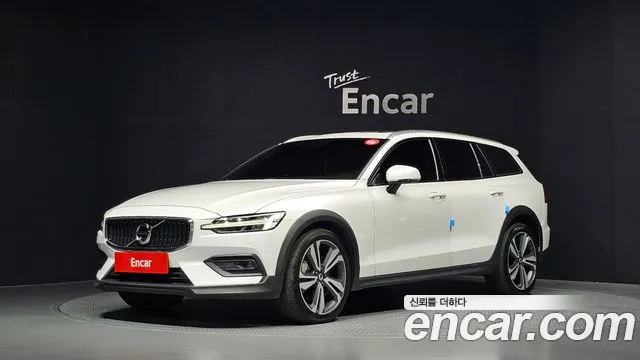 Volvo V60 2021