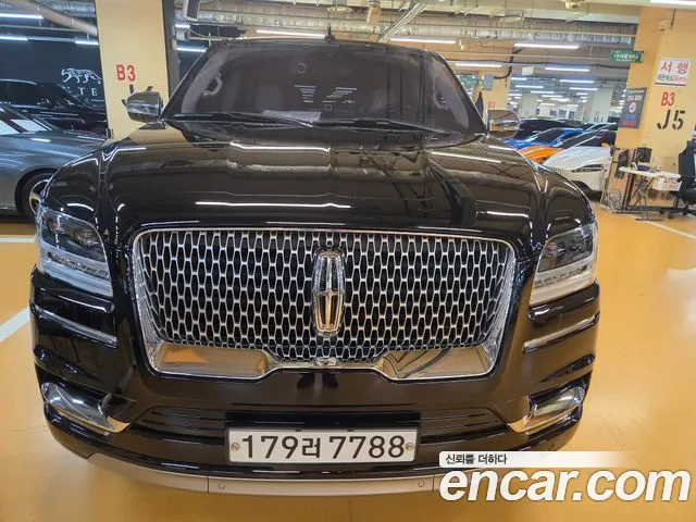 Lincoln Navigator 2020