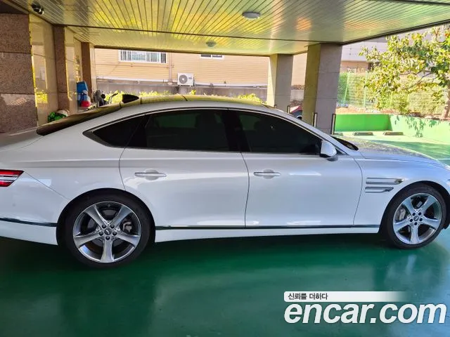Genesis G80 2021